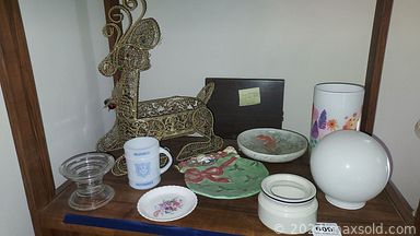 MaxSold Auction: This online auction features pottery, various lamps, tables, tech electronics, PlayStation Games and Controllers, costume jewelry, books, sporting goods and much more!