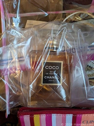 MaxSold Auction: This online auction features yard tools, office supplies, power & hand tools, paint supplies, area rug, small kitchen appliances, professional hair care, vintage dry sink, Precious Moments, TV, fitness gear, pet products, and much more!