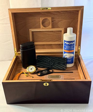 Auction 106066 (1 of 4)