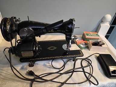 Auction 106913 (2 of 4)