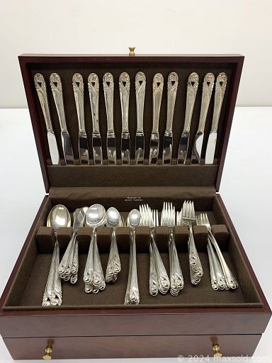 MaxSold Auction: This online auction features framed original art, art decor, jade jewelry, area rugs, porcelain, signed jerseys, lamps, sterling silver, Steiff bears and much more!