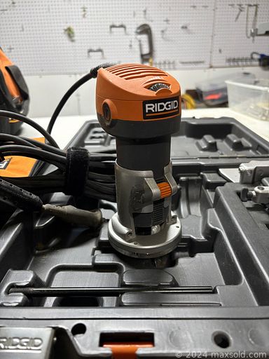 Auction 105670 (2 of 4)