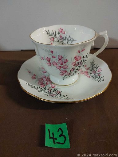 Auction 107930 (2 of 4)