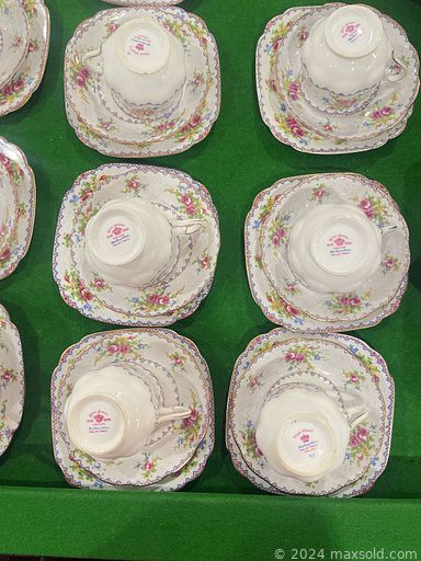 Auction 106381 (2 of 4)