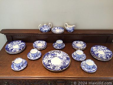 MaxSold Auction: This online auction features furniture such as a Henredon cabinet, pine side table, desk, MCM coffee table and others, light fixtures, books, clothing, Sharp 55” TV, fabric, jewelry, red glassware, Wedgwood, Bunnykins, Royal Crown Derby, Royal Doulton, Royal Albert, Limoges, Birks,  Austria china, Hummel, seasonal decor, Red Rose figurines, tools, golf clubs, household supplies, stuffed animals, mirrors, lamps, silverplate and much more!