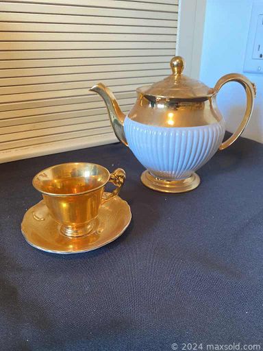 MaxSold Auction: This online auction features vintage children’s books, cat collection, art glass, decorative plates, Fenton glass, Kaiser porcelain, art pottery, Royal Doulton figurines, mantle clocks, hand tools, ladders, vintage cedar chest, Avon spice houses, board games, puzzles, bedding, yard tools, vintage bottles, hospital bed, teapots, small kitchen appliances, teacup/saucer sets, collector spoons, salt & pepper shakers, Denby Troubadour Selection, sterling flatware, vintage glass, Gerhard Heintzman piano, trinket boxes and much more!