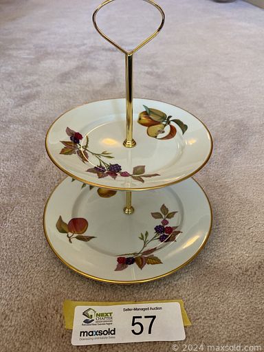 MaxSold Auction: This online auction features crystal ware, fine china, furniture such as kitchen table with chairs, wooden desk, curved front china cabinet, dressers, chesterfield, and oak entertainment unit, glassware, serving ware, small kitchen appliances, home decor and much more!