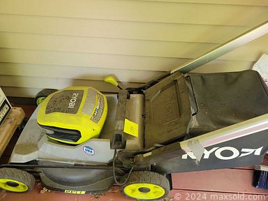 Auction 112685 (2 of 4)