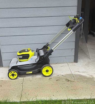 Auction 113100 (2 of 4)