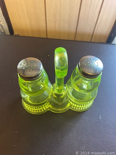 MaxSold Auction: This online auction features oil lamp, teacup/saucer sets, depression glass uranium glass, games, small kitchen appliances, fitness gear, comics, beauty appliances, clarinet, crafting supplies, serger machine, NIB security light, drafting light table, vintage tins, jewellery, toys, wet suits, power & hand tools, computer desk, and much, much, more!!!