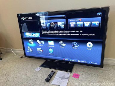 MaxSold Auction: This online auction features costume and fine jewelry, 60” Samsung TV, vintage sterling silver, vintage grandfather clock, Craftsman rolling tool chest, vintage sports cards, vintage Bassett dresser, dining set, ice box end table, roll top desk and leather chair, glassware, barware, garden stone statues, power tools and much more!