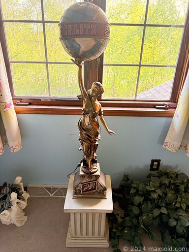 Auction 109937 (1 of 4)