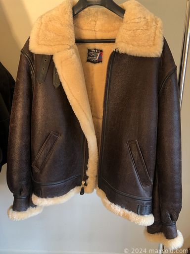 MaxSold Auction: This online auction features Die-Cast train cars, Train collectibles, toy cars, knick-knacks, Assorted Vintage Tools, mantle clock, weather gauges, DVDs, cameras,  shelving units, Heavy Wood Chest, Munsters Collectible, Maquette games, puzzles, trays, small tables, office supplies, pots and pans, kitchen items, microwave, refrigerator, snow removal gear, electronics,  typewriter, Schwinn e-bike, cleaning supplies, vacuums, stepstools, carts,  furniture mover, Oak roll top desk, nesting tables, LaZBoy, treadmill, bookcase, electronics, uncirculated US half-dollar collection,  Quarter Collection, Pennies, Commemorative  Coins, PCS President Dollar Coin Collection, electric scooters and much more!