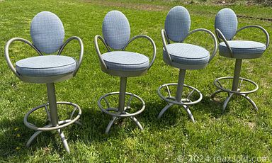 MaxSold Auction: This auction features Swivel Barstools, Books, Camping Gear, Fruit Bowls, Bread Maker, Delft Collectibles, Microwave, Puzzles, Birdfeeders, Globe, Remote Control Dalek, Pond, Luggage, Desk, Cake Decorating, Juicer, Fabric, Playmobile, Violin, Lamps, Coins, Dog Gear, Bike, Camera, Jr Archery Bows,  and much much more!