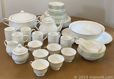 MaxSold Auction: This online auction includes a Yixing Zisha and other Asian tea sets, pewter canisters, carved elephants, Premiere, Shinepukur and other china, pottery, vintage Crystal D’Arc and other crystalware, stoneware, cookbooks, photography book, vintage ashtray, artworks, Powerdata carrying case, cuckoo clocks, Domestic sewing machine, artworks, Tiffany style ceiling lights, MCM servingware, spinning wheel, wood chests, Akai reel to reel tape deck and more!