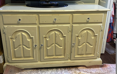 MaxSold Auction: This online auction includes furniture such as an antique sideboard, dining table set, dining hutch, chairs, tables, dressers and others, Aynsley and other china, kitchenware, small kitchen appliances, lamps, jewelry, shoes, accessories, sewing supplies, wall art, linens, pillows, Norman Rockwell plates, garden tools, office supplies, books, decor, yard tools, power tools, hardware and many more!