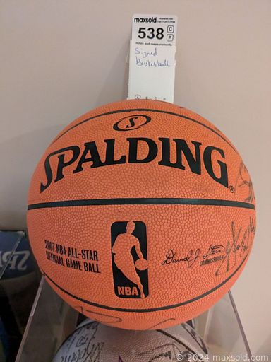 MaxSold Auction: This online auction features items such as sports memorabilia, pottery, framed prints, Lenox china, jewellery, credenzas, books, bikes, signed basketballs, Bombay chest, leather sofa, vintage Nove platters, storage, table hockey board, Microsoft tablet, office furniture, jerseys, record player, and much more.