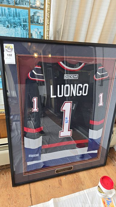 MaxSold Auction: This online auction features vintage wall clock, chandeliers, teacup/saucer sets, Sentry safes, amplifier, sports collectibles, sewing machine, leather chair, decanter sets, antique cabinet, stereo components, and much, much, more!!!