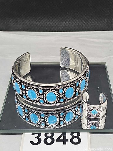 Auction 112892 (1 of 4)