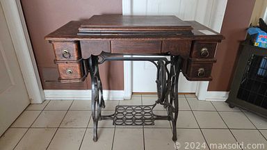 Auction 107940 (2 of 4)