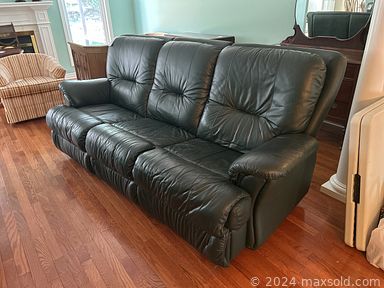 MaxSold Auction: This online auction features quilts, beauty appliances, craft supplies, costume jewellery, leather sofa, vintage vanity, antique lusters, tub chairs, teacup/saucer sets, vintage Pyrex, small kitchen appliances, bar stools, plant pots, executive desk, sewing machines, antique display cabinet, computer desk, power & hand tools, pet products, Tiffany-style lamps, guitar, games, fabric, comics, printer, office supplies, kids books, area rug, garden art, art glass, bike, desk chairs, storage tubs, chest freezer, patio furniture, power washer, garden tools, and much, much, more!!!