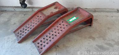 Auction 112854 (3 of 4)