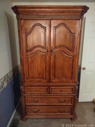 Auction 111791 (1 of 4)