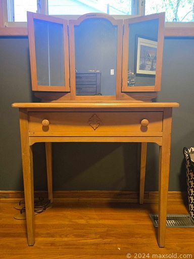 Auction 109385 (1 of 4)