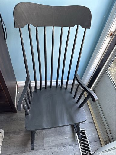 MaxSold Auction: This online auction includes a Tajima massage tool, Scentsy wax warmer, headlamps, earphones and other electronics, walk through baby gate, Wifi camera, toys, kitchenware, small kitchen appliances, Driini desk clock, portable lint remover, ultrasonic thickness gauge, vases, decor, rocking chair, step stool, water cooler, reptile heat pad, sconces, suitcases, sleep machine, books, galaxy projector, solar panels, clothing, accessories, smart watches and much more!