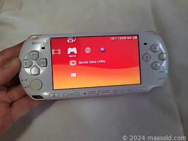 MaxSold Auction: This online auction features collector spoons, Star Wars collectibles, Legos, vintage toys, snowshoes, vinyl records, gold jewelry, vintage books, coins, women’s clothing & shoes, decanters, watches, costume jewelry, RC vehicle, and much more!!