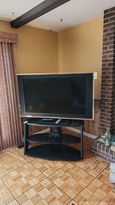 MaxSold Auction: This online auction features fine china, crystalware, Royal Doulton, art glass, sterling silver, collector plates, 52” Sony TV, framed wall art, furniture such as vintage secretary desk, antique chair, MCM dresser, vintage hutch, and MCM teak dining table, home decor, vinyl albums, small kitchen appliances, Cuisinart BBQ and much more!