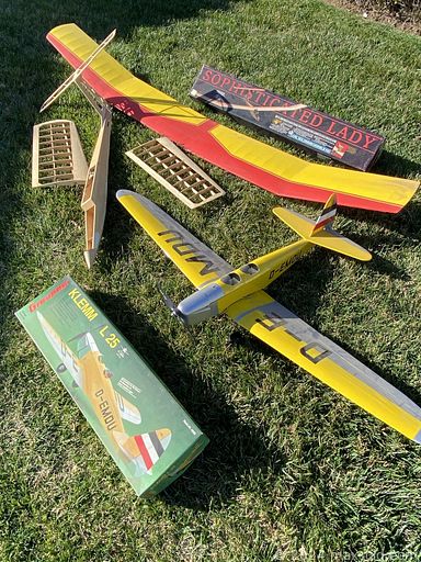 MaxSold Auction: This online auction features silver & gold jewelry, art glass, watches, RC vehicles, vintage hat pins, costume jewelry, Swarovski Micky Mouse, antique cuckoo clock, children’s books, MIDI keyboard, drones, cameras, vinyl records, mandolin, chest freezer, patio furniture, fire pit, collector dolls, art glass, yard art, Lenox Christmas collectibles, vintage books, stamps, printers, DVDs, TVs, leather recliners, fitness gear, power & hand tools, small kitchen appliances, Cherished Teddies figurines, cedar chest, men’s & women’s clothing & shoes, pet products, area rug, office supplies, refrigerator/freezer, yard tools, and much, much, more!!!