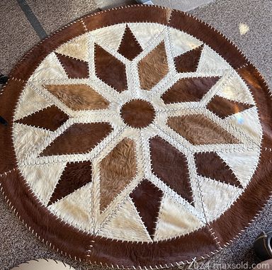 MaxSold Auction: This online auction features folding screen, TV, antique highchair, games, desk, toys, pet products, vinyl records, sewing machines, yard tools, office supplies, inversion table, small kitchen appliances, snowboard, area rugs, camping gear, printer, jewelry, and much, much, more!!!