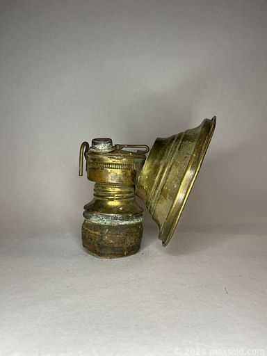 MaxSold Auction: This online auction features 18k gold jewelry, Royal Doulton, watches, Wedgwood, home decor, collector coins and much more!