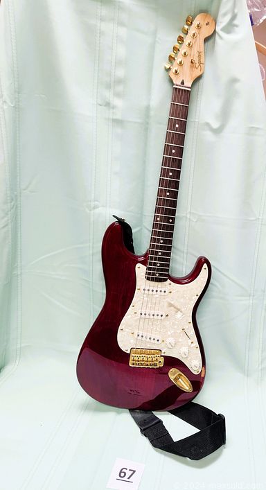 MaxSold Auction: This online auction includes a Transom guitar amplifier, seasonal decor, bass guitar, kitchenware, Bentwood magazine holder, Fenders guitar, Bronson cat figures, vintage cast iron games, toys, linens, Oreck vacuum, Wedgwood, ephemera, wall art and more!