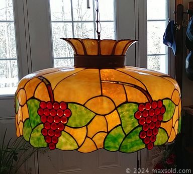 MaxSold Auction: This online auction features antique drop front desk, vintage men’s watches, stained glass hanging light, antique Gingerbread clock, skis, Tom Thomson print, Versey watercolors, watches, Indigenous carving, tea wagon, violin, vintage sterling silver jewelry and much more!