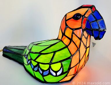 MaxSold Auction: This online auction features Limoges, Royal Doulton, vintage crystal ware, new ceramic lamps, Italian pottery, handbags, record albums, Christmas decor, glassware and much more!