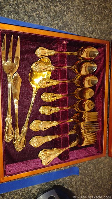 MaxSold Auction: This online auction features furniture such as antique dressers, armchairs, sleeper sofa, Henredon table, and china hutch, décor such as oak whiskey barrel, framed wall art, crystal, ceramics, and seasonal decorations, silverplate such as cutlery and holloware, sporting equipment such as Schwinn bicycles, fashion such as leather jackets and varsity jackets, electronics such as monitors, printers, and speakers and much more!