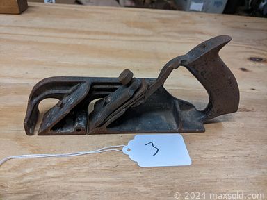 MaxSold Auction: This online auction features vintage woodworking planes, docking saw, carpenter’s level, blowtorch base, vintage Coleman lanterns, vintage Badger copper fire extinguisher, antique Echophone, vintage records, Luxo lamp, Kodak camera, vintage maps, vintage galvanized Danforth anchor, vintage steamer trunk, bench grinder and much more!