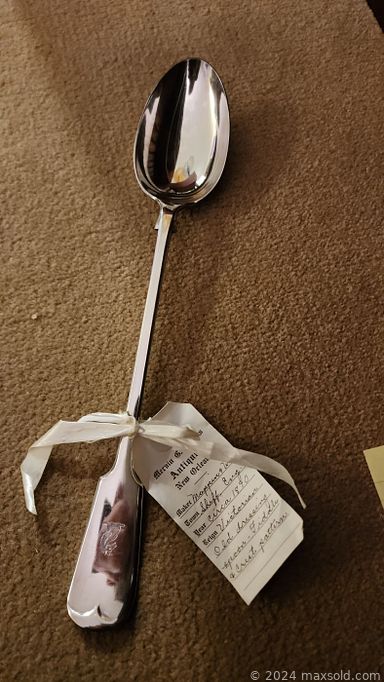 MaxSold Auction: This online auction features items such as Starter Kitchen, Pots, Pans, Sewing Machine, Laundry, Tools, Metal Rack, Wall Art, Bench, Area Rug, Pole Lamps, Sideboard, Bookcase, Lawn Furniture and much more!