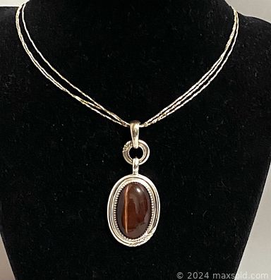 MaxSold Auction: This online auction features sterling silver jewelry, vintage Pyrex, coins, watches, novelty teapots, Disney collectibles, Halloween decor & jewelry, stamps, and much more!!