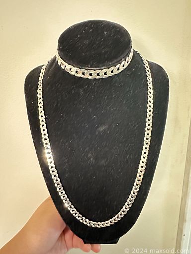 Auction 113664 (2 of 4)