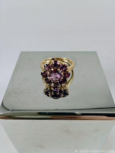 MaxSold Auction: This online auction includes a coffee table, chairs, round table, vintage armchair, bench, settee, floral loveseat, twin bed frame, dressers, shelving units and others, accessories, jewelry, loose gemstones, wall art, vintage stationery, linens, books, comics, exerciser, vases, lamps and much more!