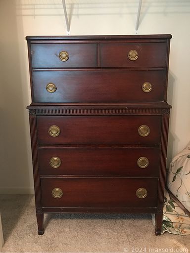MaxSold Auction: This online auction features items such as Dresser, Sofa Table, End Table, Pictures, Wall Clock, Rug, Plant Stand, Lamp, Candlesticks, Mirrors, Lanterns, Wicker Baskets, Wooden Décor, books, TV,  Luggage Racks, vanity, Vanity Stool, Electronics and much more!