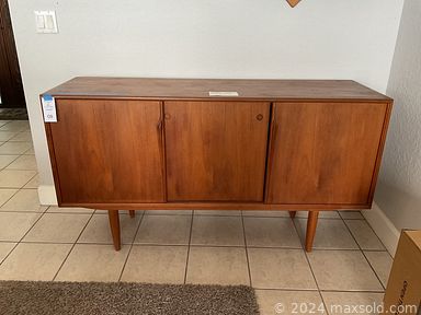 MaxSold Auction: This online auction includes furniture such as a canopy bedframe, nightstands, Midcentury teak dresser, corner desk, curved chair, rattan dining chairs, Craftsman tool chests, workbench, teak dining table, teal MCM buffet, reclining loveseat, L-shaped desk, file cabinets, cubed bookcase, patio furniture and others, BMI home gym, lamps, vintage jewelry, accessories, seasonal decor, wall art, office supplies, vintage records, baskets, model cars, model airplanes, books, Motoryacht scale model, Bose soundlink, HP printer, board games, decor, books, Gorham Chantilly flatware, kitchenware, small kitchen appliances, garden decor, car care supplies, tools and many more!