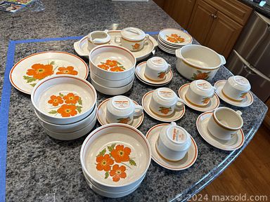 MaxSold Auction: This online auction features art glass, leather furniture, area rugs, Asian lacquer folding screen, beauty products, grand piano, live plants, stereo components, crystal ship sculpture, jade sculptures, decorative Asian fans, outerwear, women’s clothing, bar stools, small kitchen appliances, TVs, vinyl records, DVDs, large statue, desk, refrigerator, patio furniture, garden art, and more!