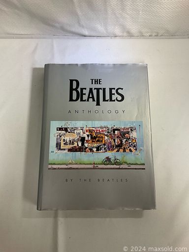 MaxSold Auction: This online auction features Paulina Lucie abstract, vinyl records, DVDs, jewelry, framed artwork, sports trading cards, art glass, CDs, miniature soldiers and much more!