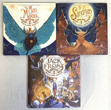 MaxSold Auction: This online auction features DVDs, PlayStation 4 games, books, CDs and much more!