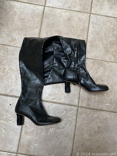 Auction 105888 (1 of 4)