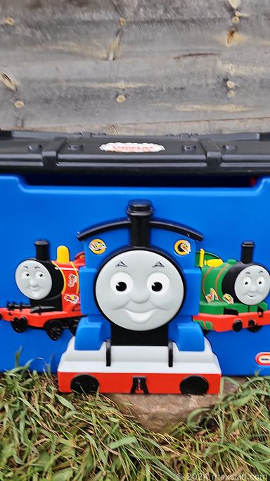 MaxSold Auction: This online auction features antique books, photography darkroom equipment, antique dish, solar light, small kitchen appliances, pet products, DVDs, games, vintage toys, telescope, kids books, craft supplies, winter books, art books, power & hand tools, ornaments, puzzles, and much, much, more!!!